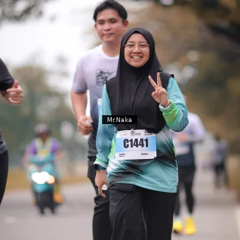 Runner Photo 7447184