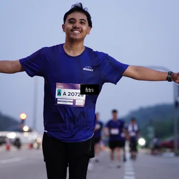 Runner Photo 7447192