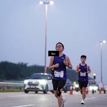 Runner Photo 7447197