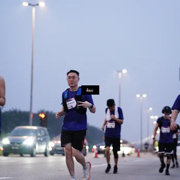 Runner Photo 7447229