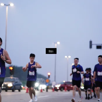 Runner Photo 7447234