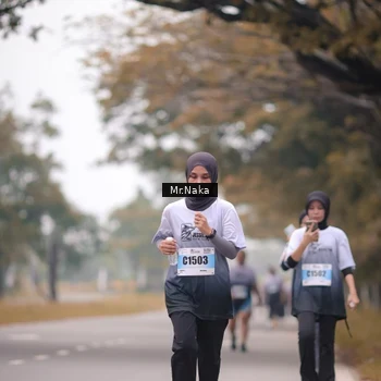 Runner Photo 7447238