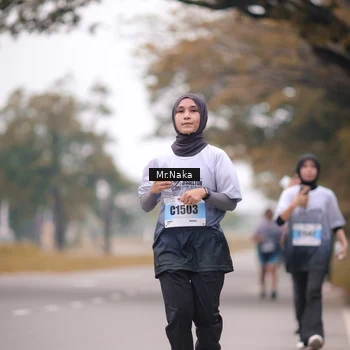Runner Photo 7447240