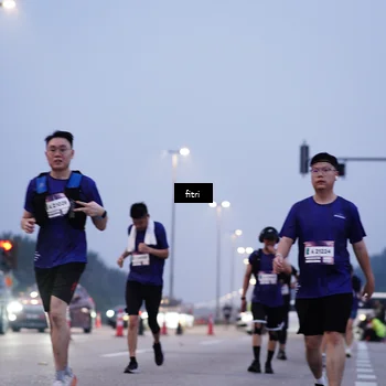 Runner Photo 7447262