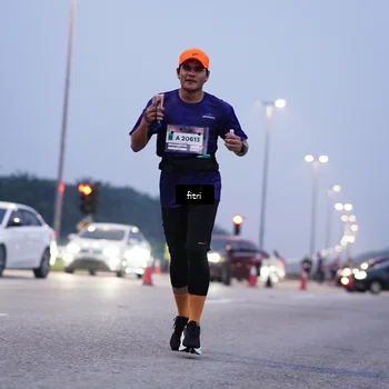 Runner Photo 7447306