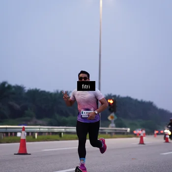 Runner Photo 7447321