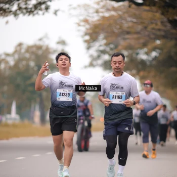 Runner Photo 7447328