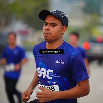 Runner Photo 7447329