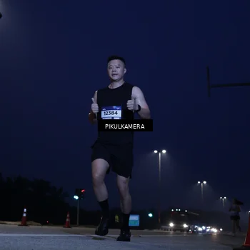 Runner Photo 7447353