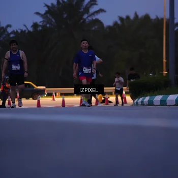 Runner Photo 7447386