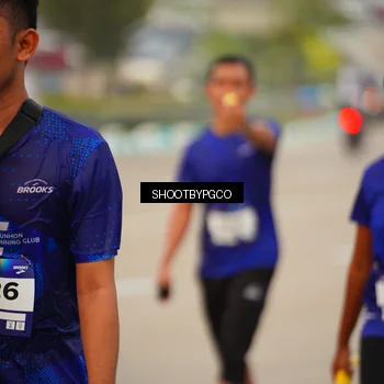 Runner Photo 7447390