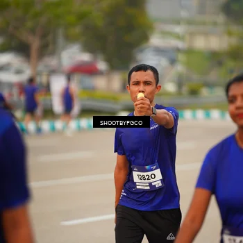 Runner Photo 7447391