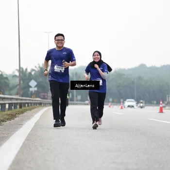 Runner Photo 7447393