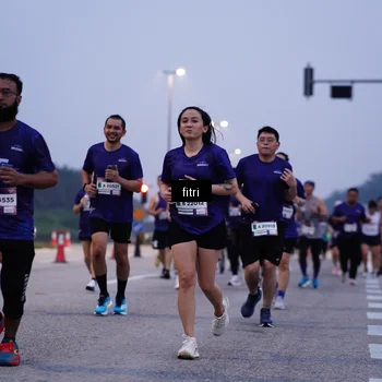 Runner Photo 7447403