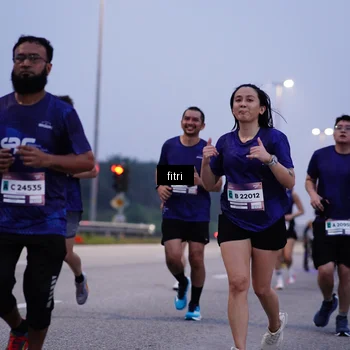 Runner Photo 7447431