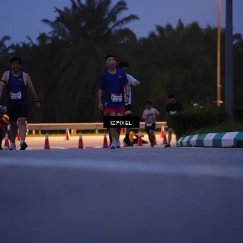 Runner Photo 7447433