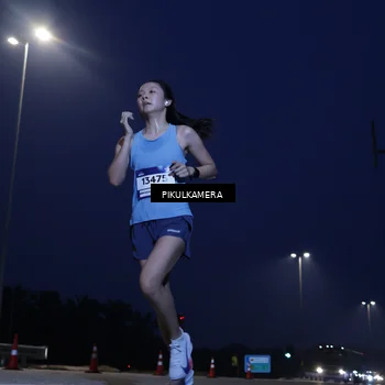 Runner Photo 7447449