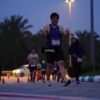 Runner Photo 7447472