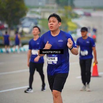 Runner Photo 7447473