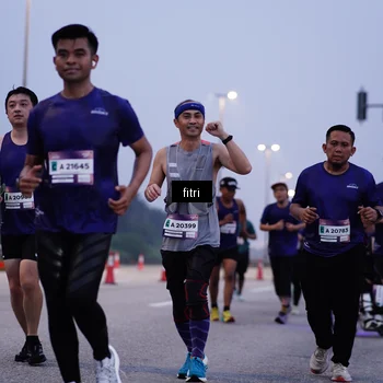 Runner Photo 7447480