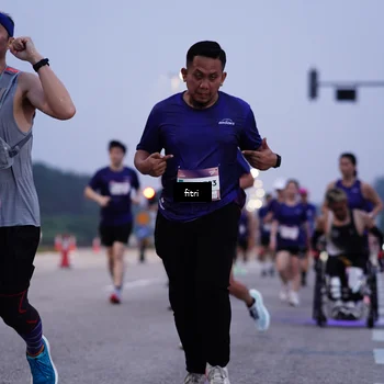 Runner Photo 7447488