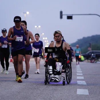 Runner Photo 7447503