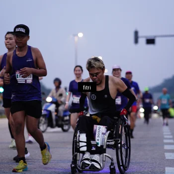 Runner Photo 7447507