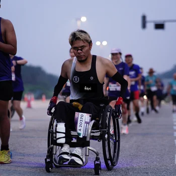 Runner Photo 7447515