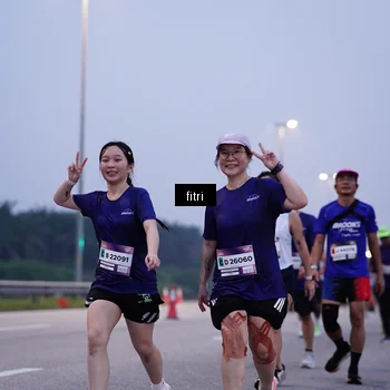 Runner Photo 7447536