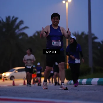 Runner Photo 7447546