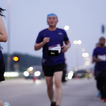 Runner Photo 7447610