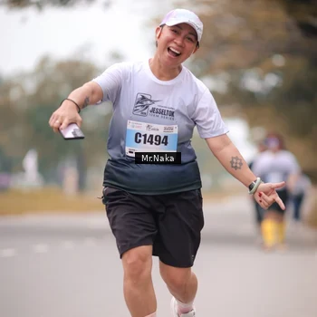 Runner Photo 7447643