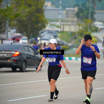 Runner Photo 7447657