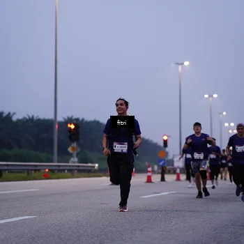 Runner Photo 7447668
