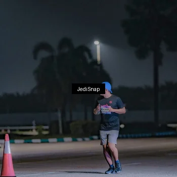 Runner Photo 7447683