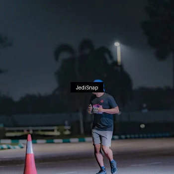 Runner Photo 7447691
