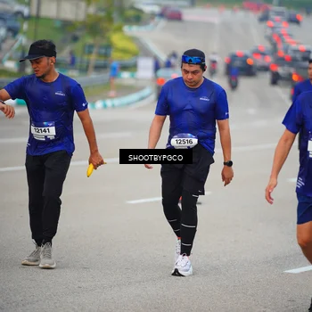 Runner Photo 7447692