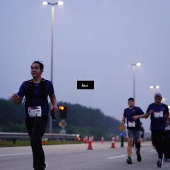 Runner Photo 7447702