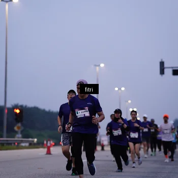 Runner Photo 7447706