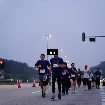 Runner Photo 7447707