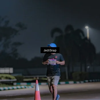 Runner Photo 7447709