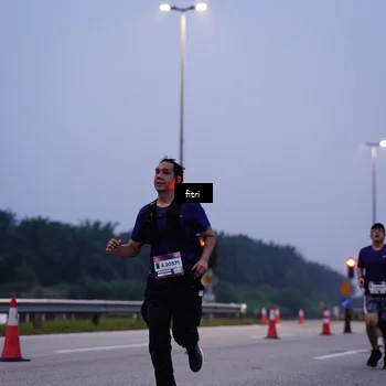 Runner Photo 7447714