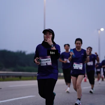 Runner Photo 7447761