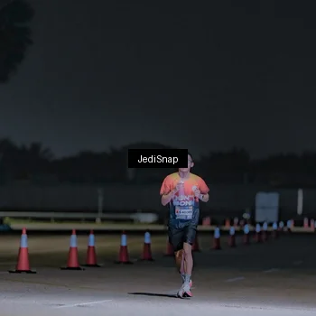 Runner Photo 7447766