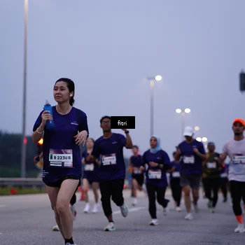 Runner Photo 7447776