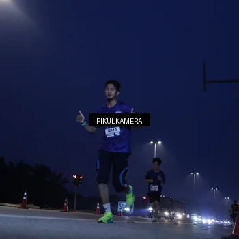 Runner Photo 7447787