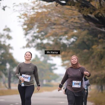 Runner Photo 7447797