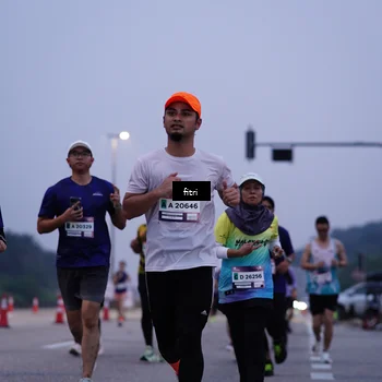 Runner Photo 7447808