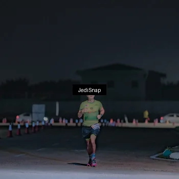 Runner Photo 7447824