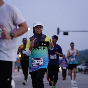 Runner Photo 7447849